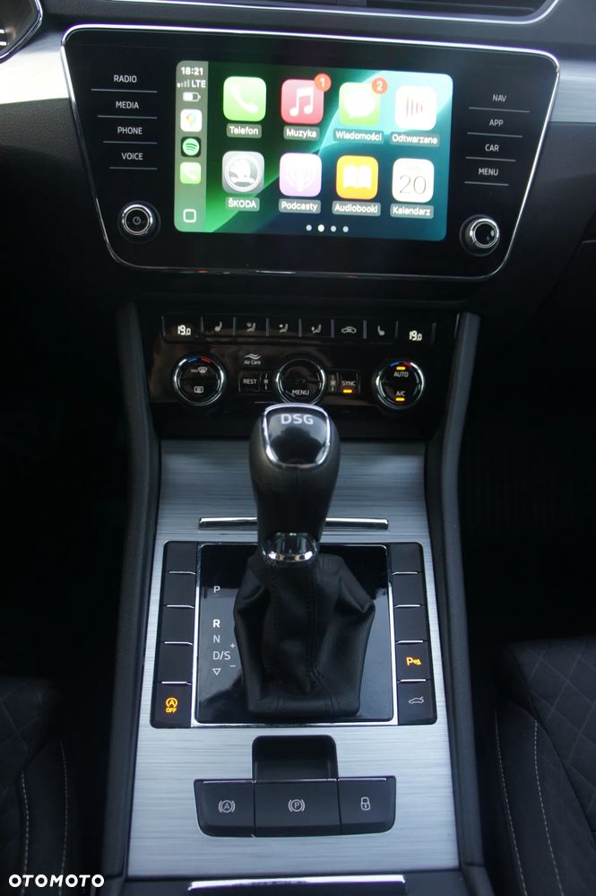 Skoda Superb 2.0 TDI SCR Ambition DSG - 6