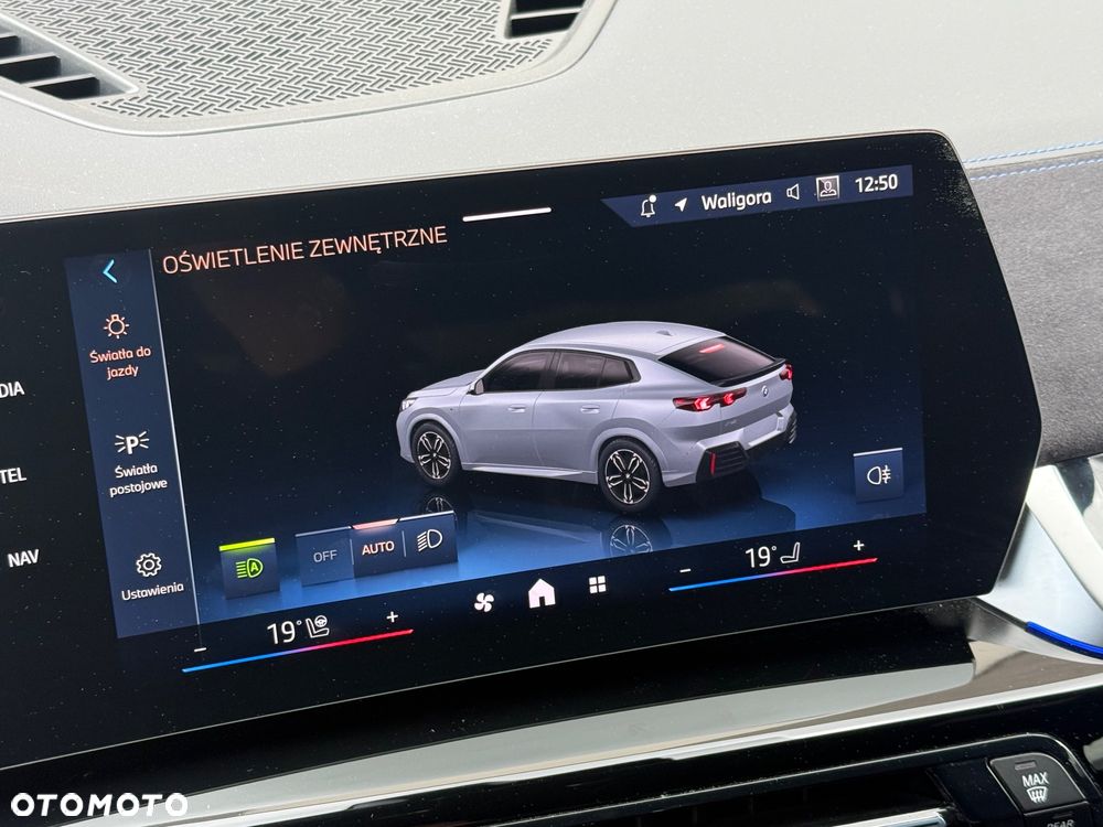 BMW X2 xDrive20d - 28