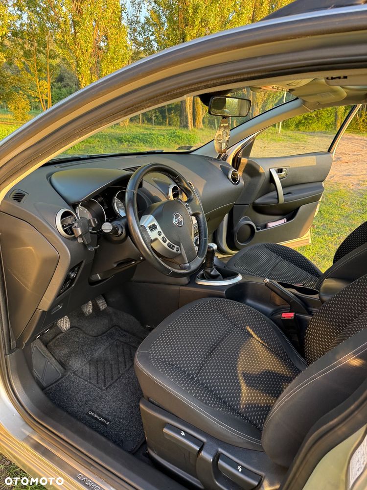 Nissan Qashqai 1.6 acenta - 9