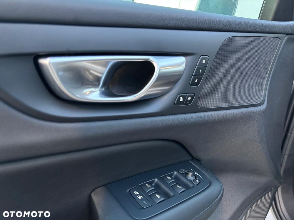 Volvo V60 B4 D Plus Bright - 21