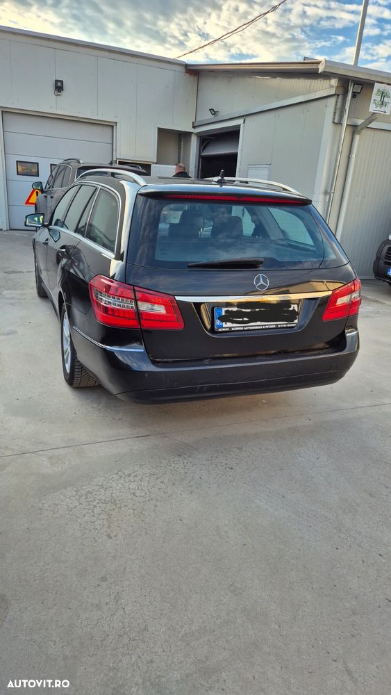 Mercedes-Benz E - 3