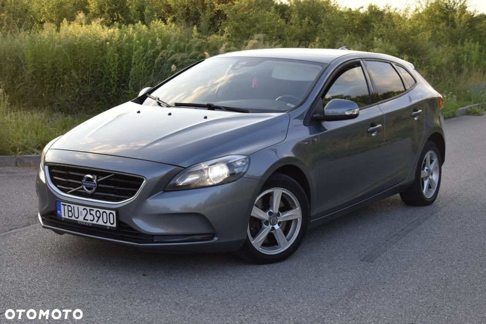 Volvo V40 - 1