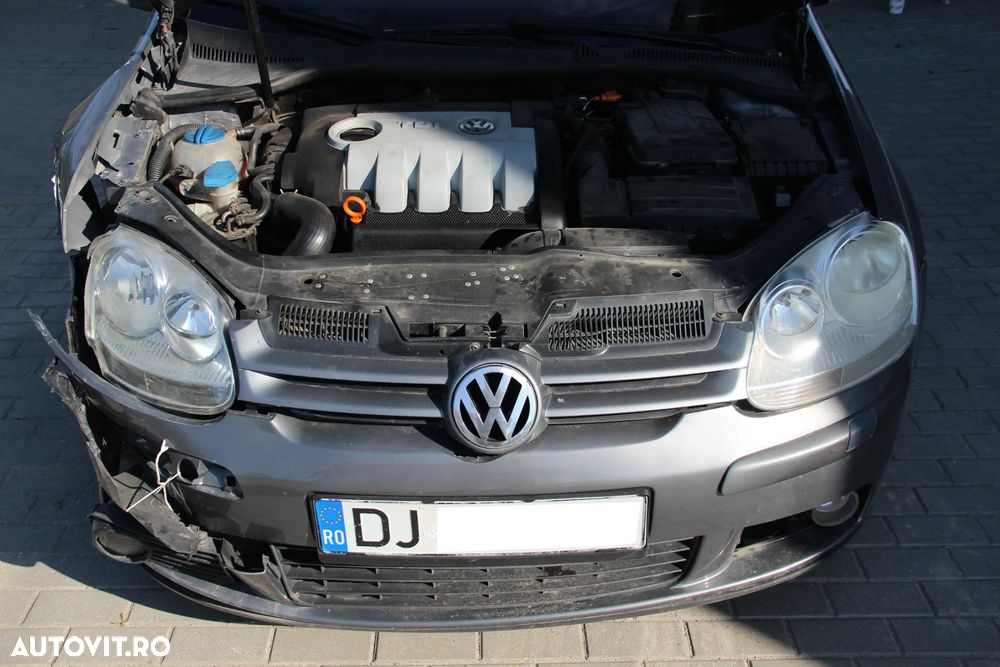 Volkswagen Golf 1.9 TDI DPF Goal - 8