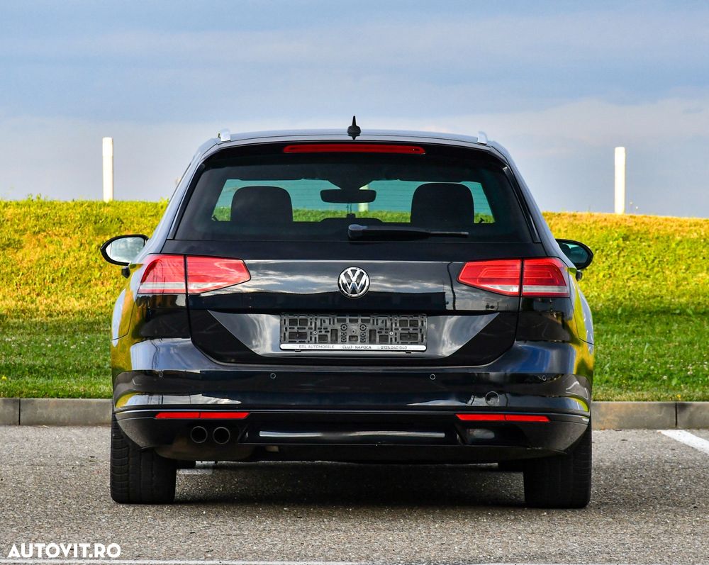 Volkswagen Passat 2.0 TDI DSG Comfortline - 10