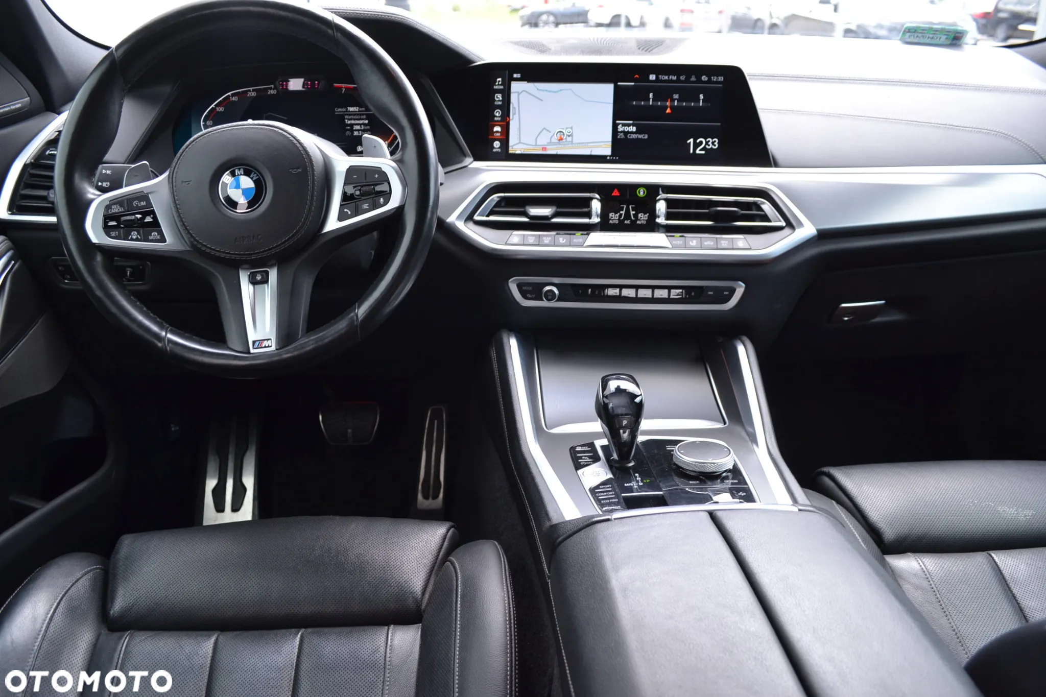 BMW X6 xDrive40i - 11