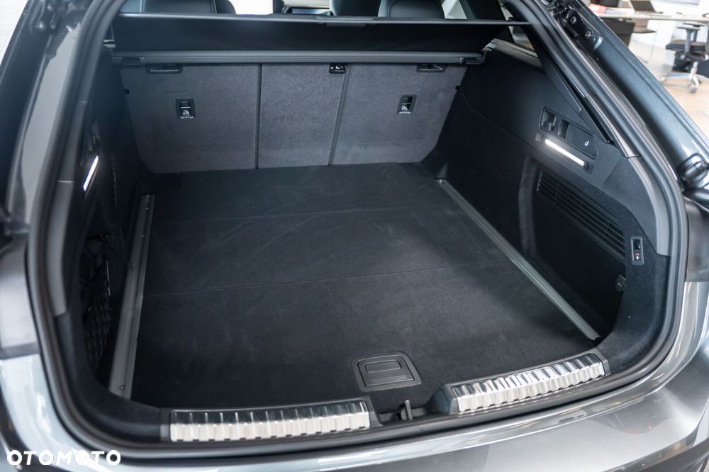 Audi A6 Avant - 10