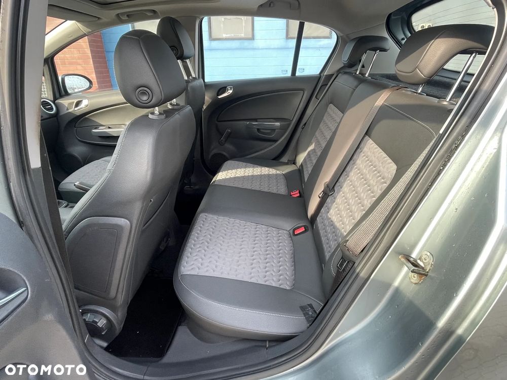 Opel Corsa 1.4 16V Innovation - 16