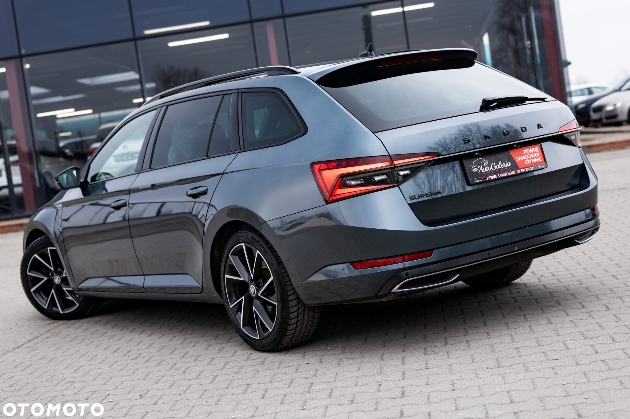 Skoda Superb 2.0 TDI DSG Sportline - 12