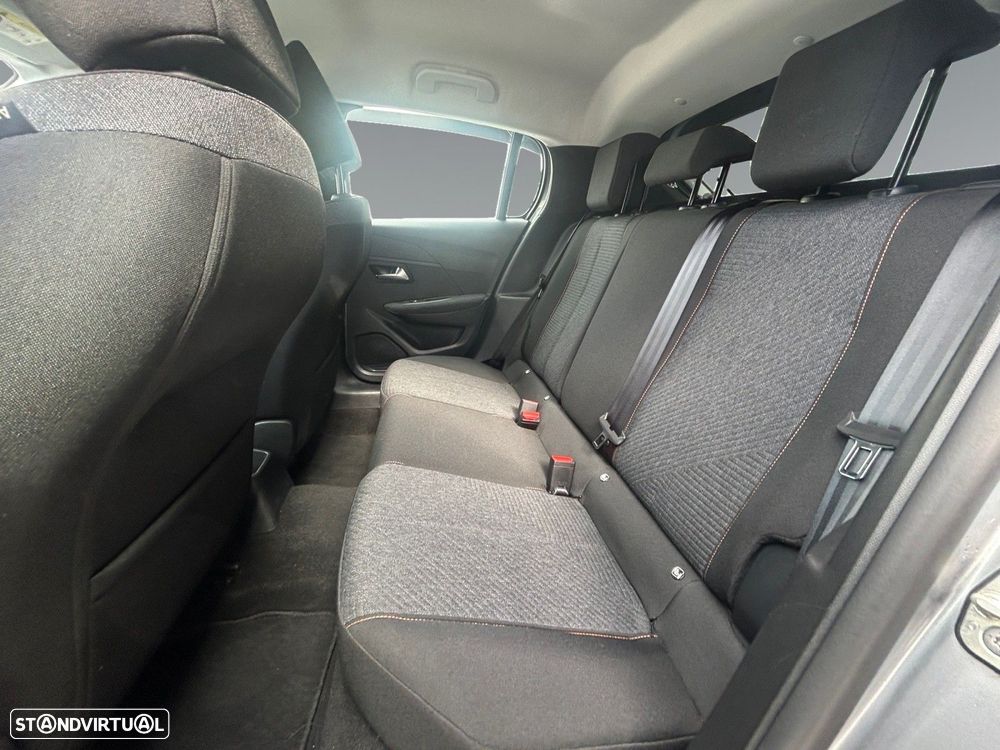 Peugeot 208 1.2 PureTech Style - 14