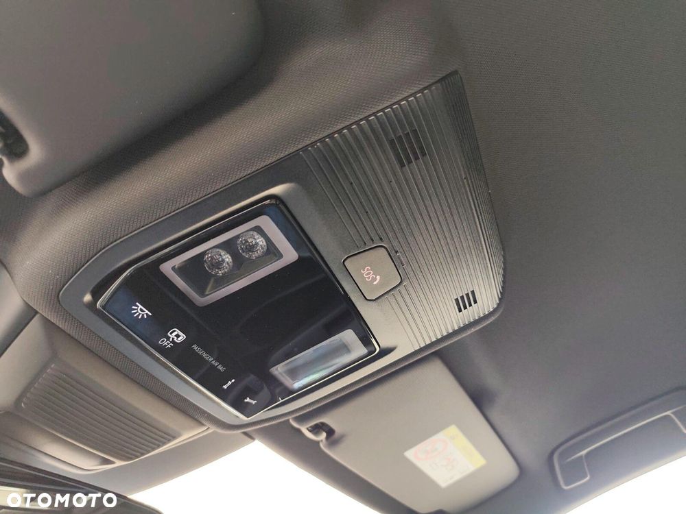 Volkswagen Golf Variant - 19