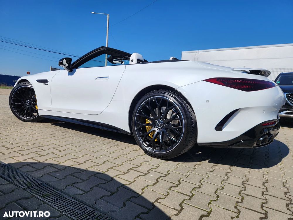 Mercedes-Benz SL ver-amg-43-mhev - 6