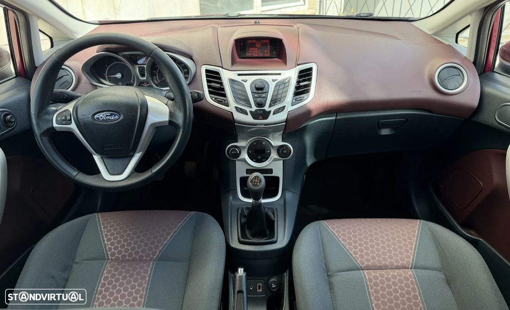 Ford Fiesta 1.25 Titanium - 22