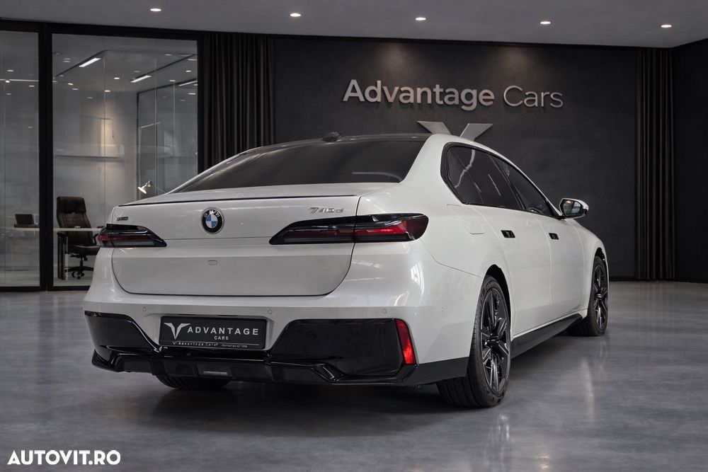 BMW Seria 7 740d xDrive MHEV - 5