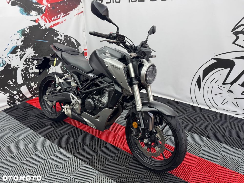 Honda CB - 2