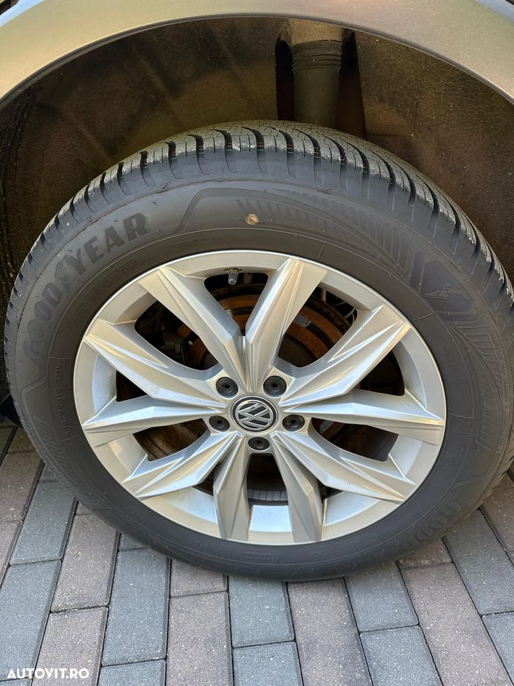 Volkswagen Tiguan 2.0 TDI SCR 4MOTION (BlueMotion Techn.) DSG Highline - 21