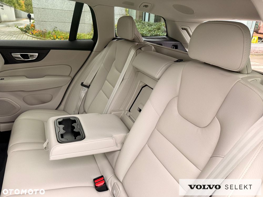 Volvo V60 - 19