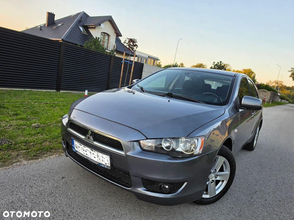 Mitsubishi Lancer 2009 photo 2
