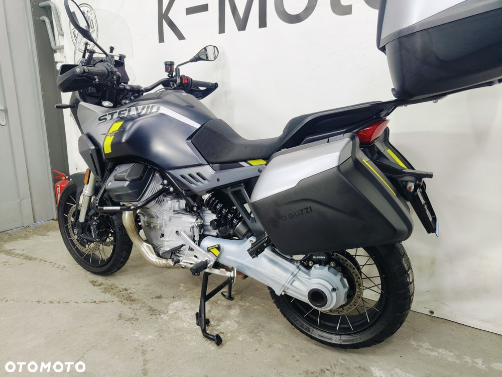 Moto Guzzi Stelvio - 26