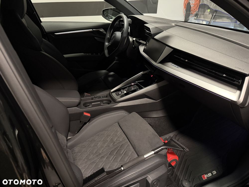 Audi RS3 Sportback - 10