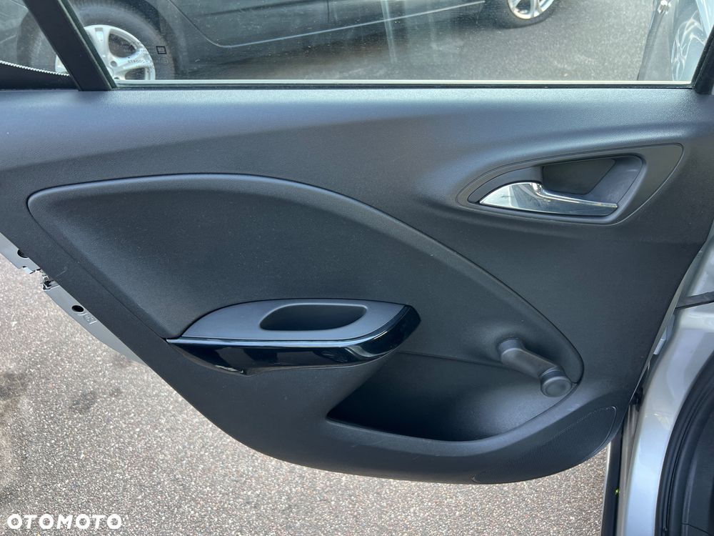 Opel Corsa 1.4 16V Cosmo - 21