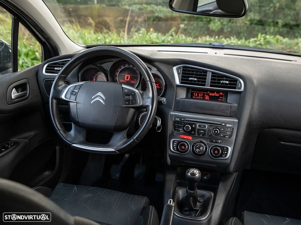 Citroën C4 1.6 HDi Attraction - 9