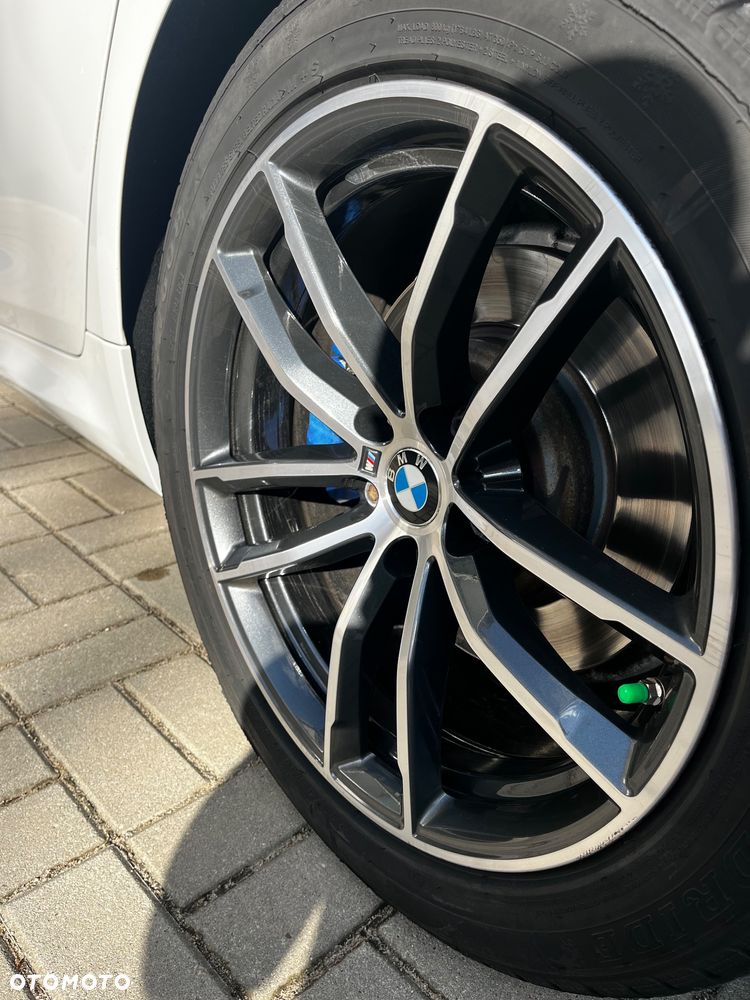 BMW Seria 5 520d M Sport Edition - 34