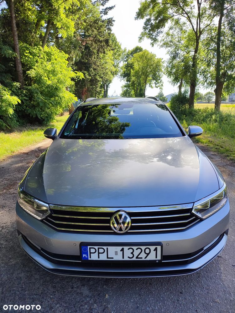 Volkswagen Passat 2.0 TDI SCR DSG Comfortline - 18