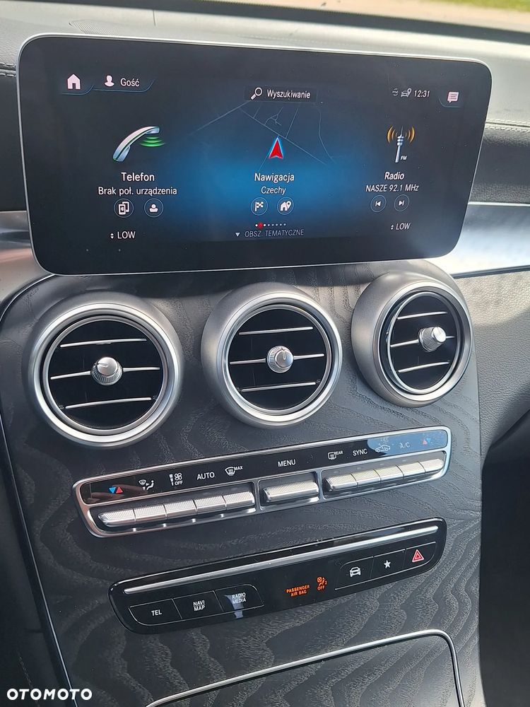 Mercedes-Benz GLC 200 - 9