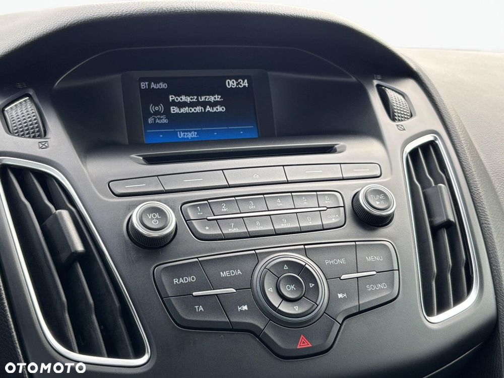 Ford Focus - 24