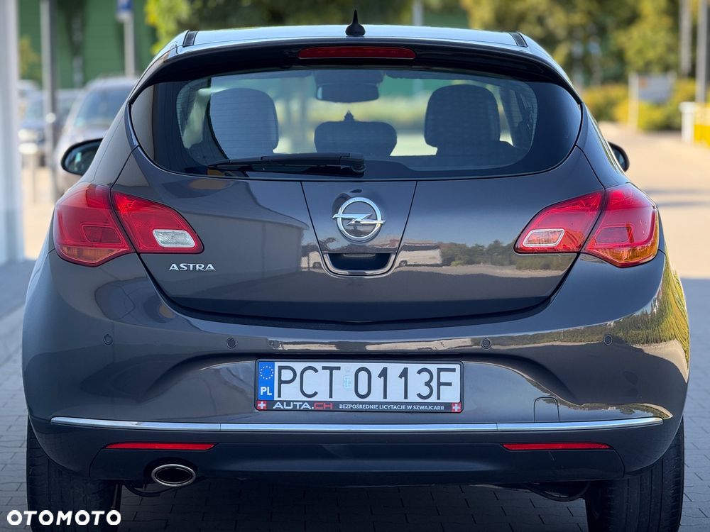 Opel Astra 1.4 Turbo Automatik - 5