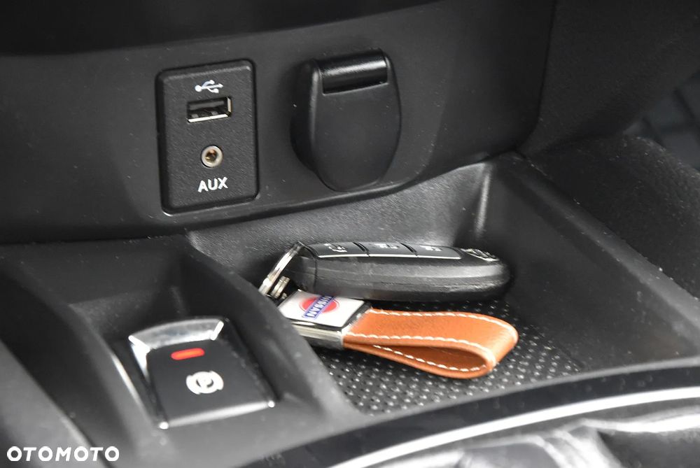 Nissan X-Trail - 35