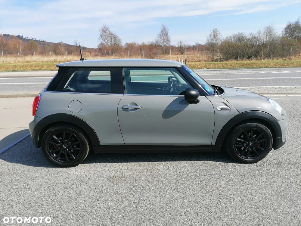 MINI ONE - 5