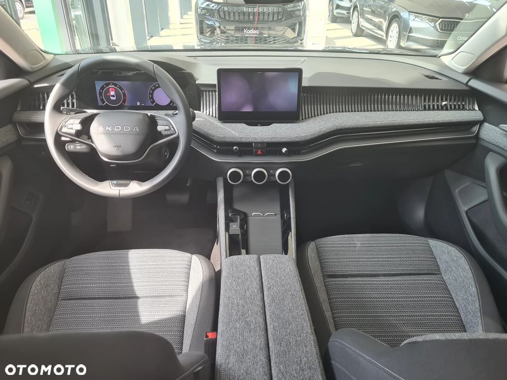 Skoda Superb 2.0 TSI Drive DSG - 15