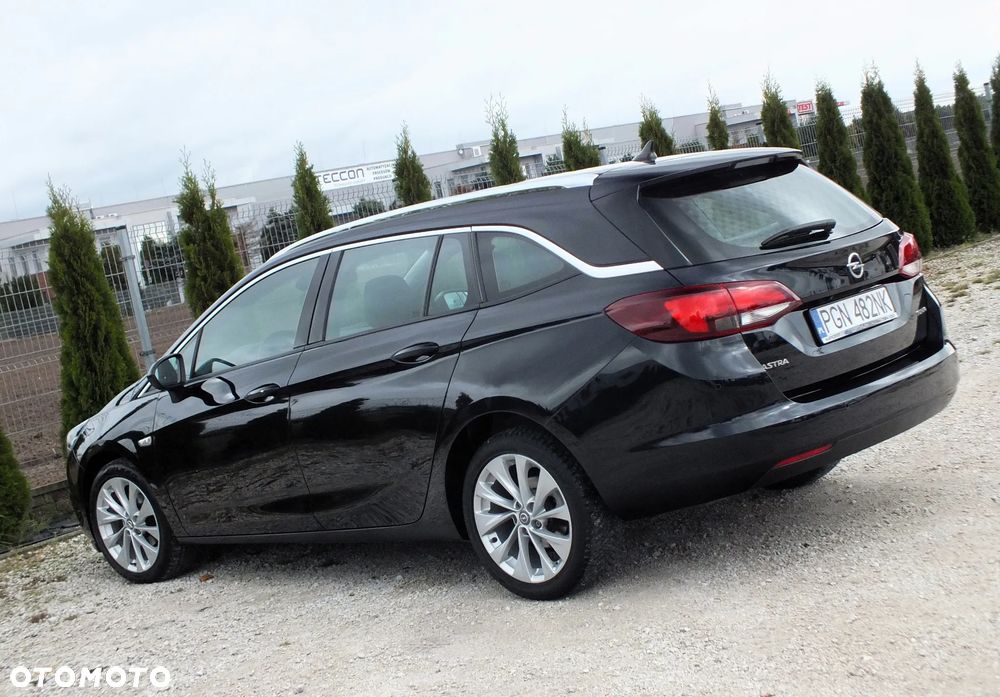 Opel Astra 2018 photo 3