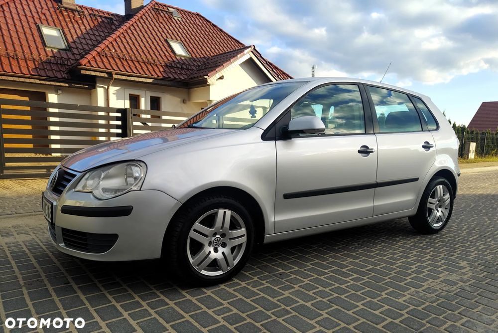 Volkswagen Polo 1.4 TDI Comfortline - 2