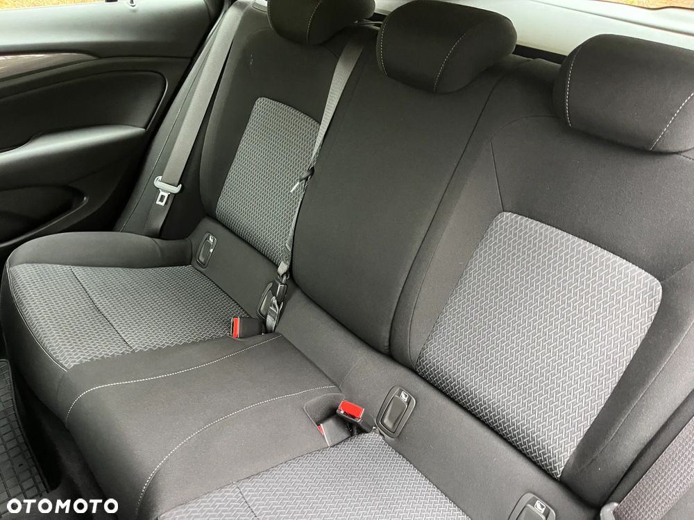 Opel Insignia 2.0 CDTI Business Edition S&S - 22
