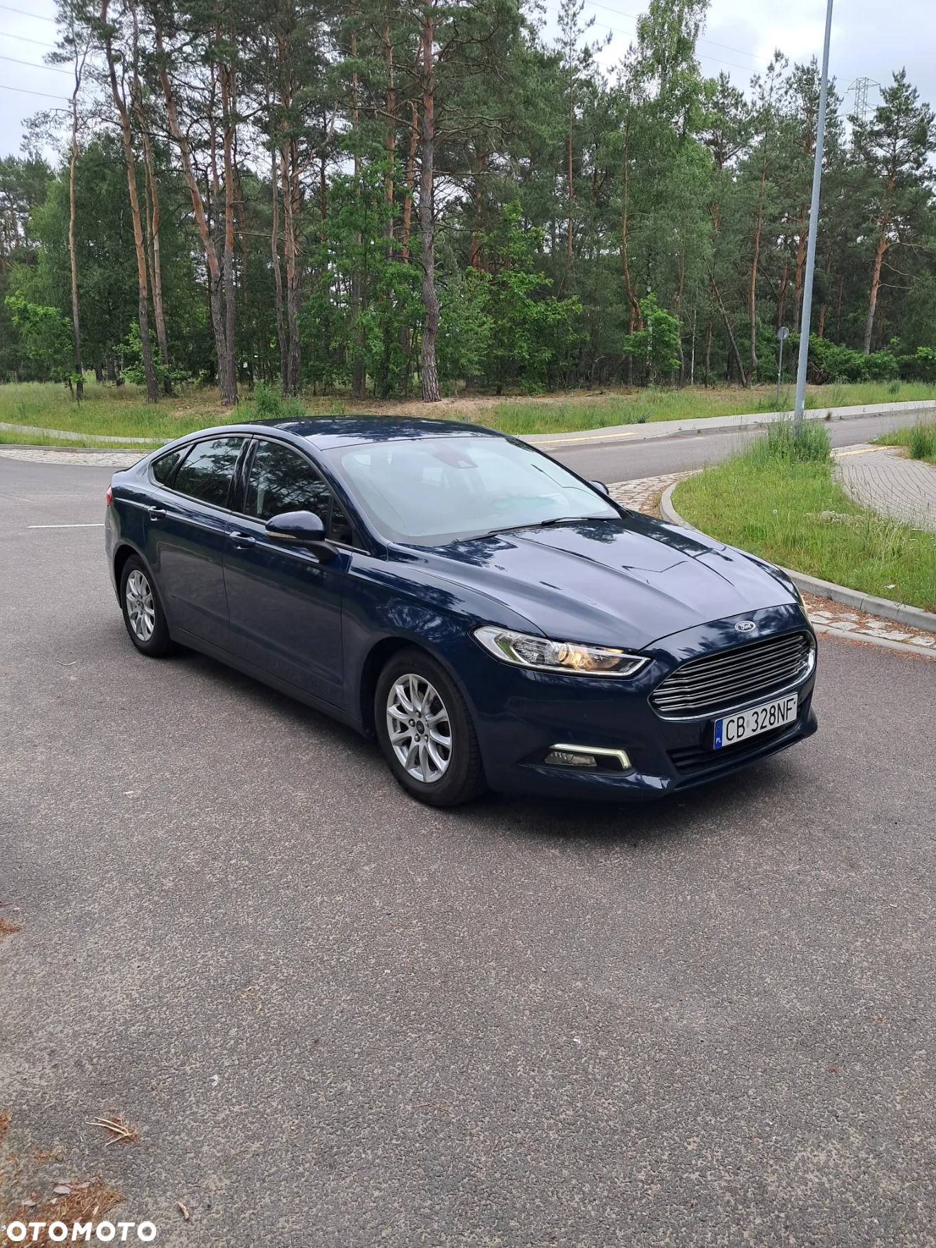 Ford Mondeo 1.5 EcoBoost Ambiente - 4