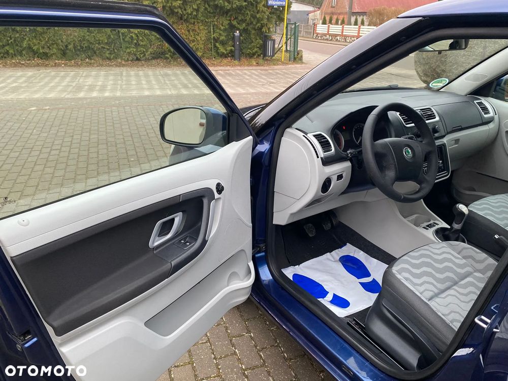 Skoda Fabia 1.2 HTP STYLE Edition - 13