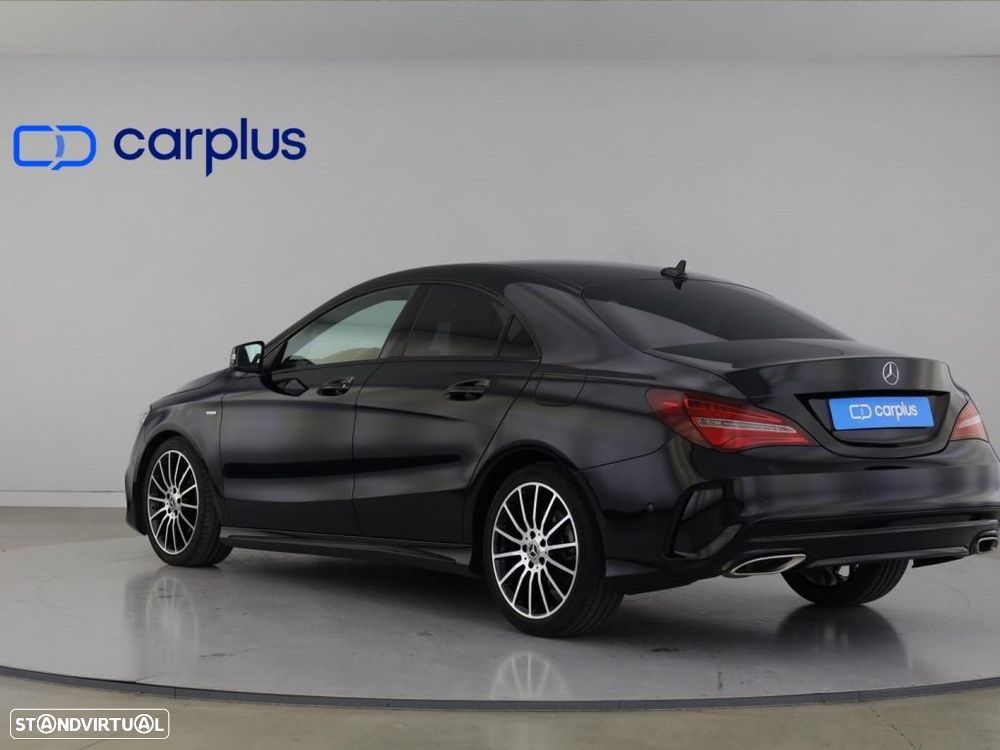 Mercedes-Benz CLA 180 d Shooting Brake - 5