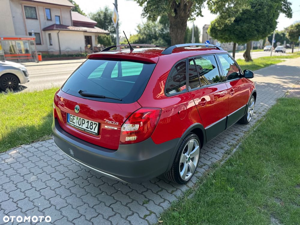 Skoda Fabia 1.2 TSI Scout - 12