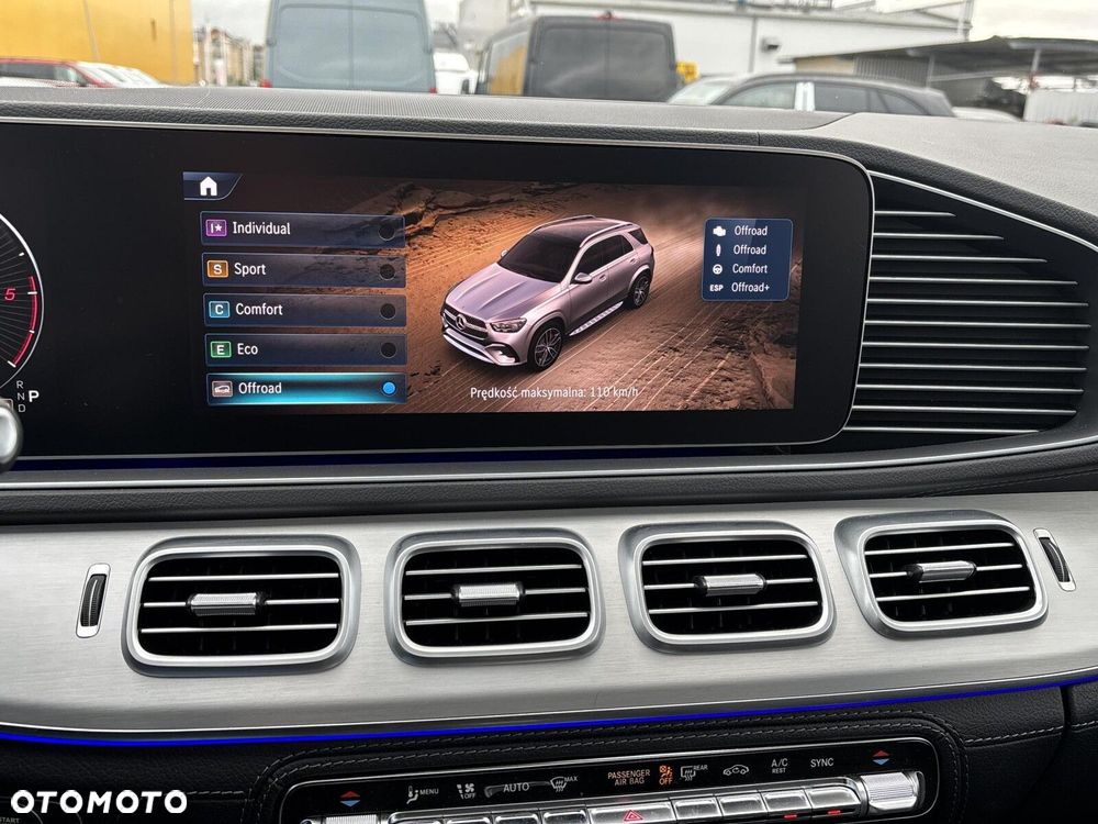 Mercedes-Benz GLE - 26