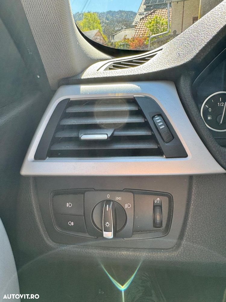 BMW Seria 3 320i Aut. - 20