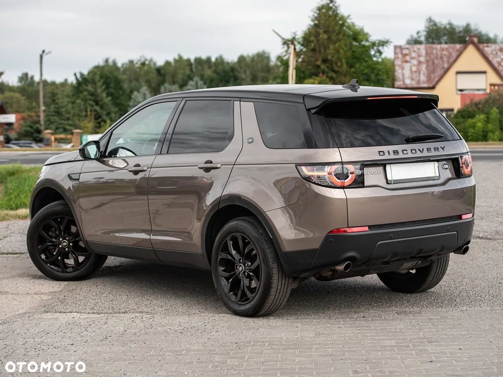 Land Rover Discovery Sport - 9
