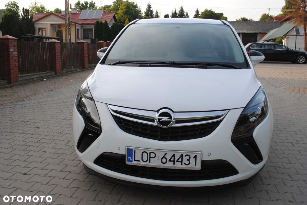 Opel Zafira - 2