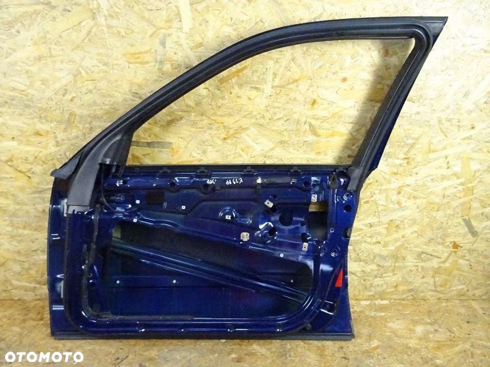 DRZWI PRAWY PRZÓD PRAWE PRZEDNIE BMW E39 sedan lak: montrealblau metallic 297/5 - 3