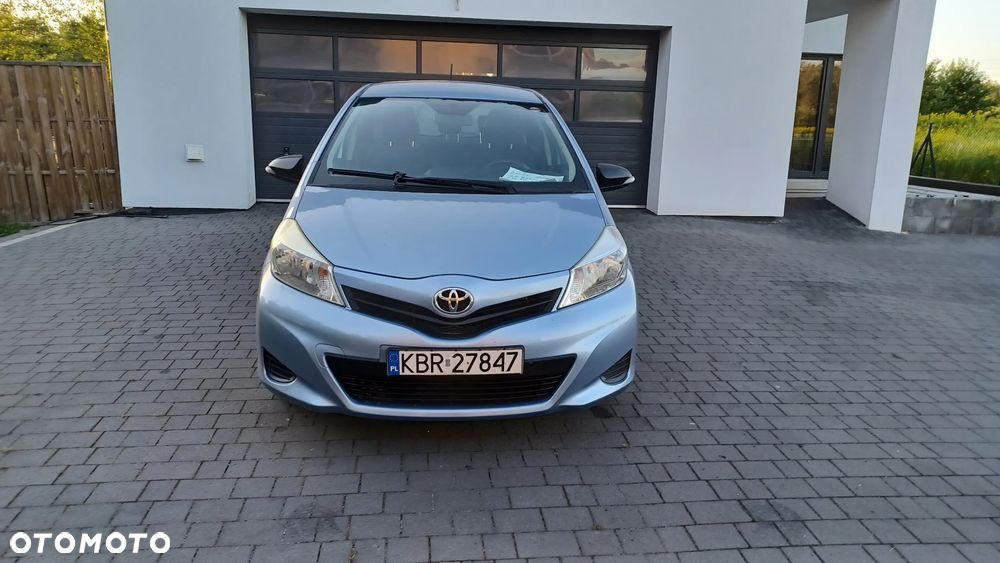 Toyota Yaris - 14