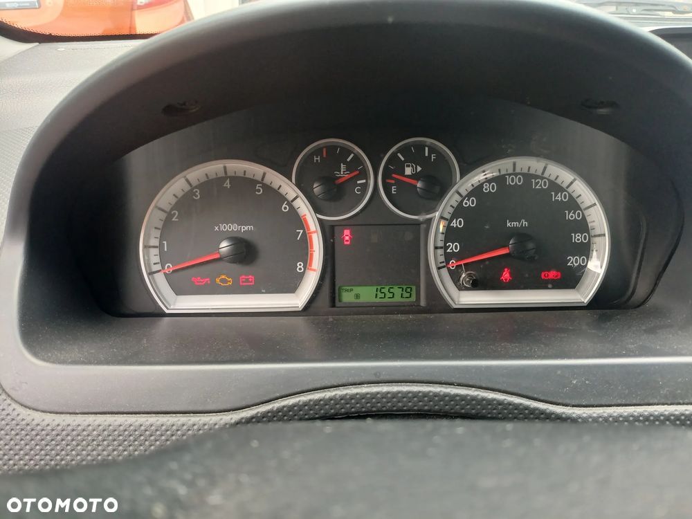 Chevrolet Aveo 1.2 16V Base - 9