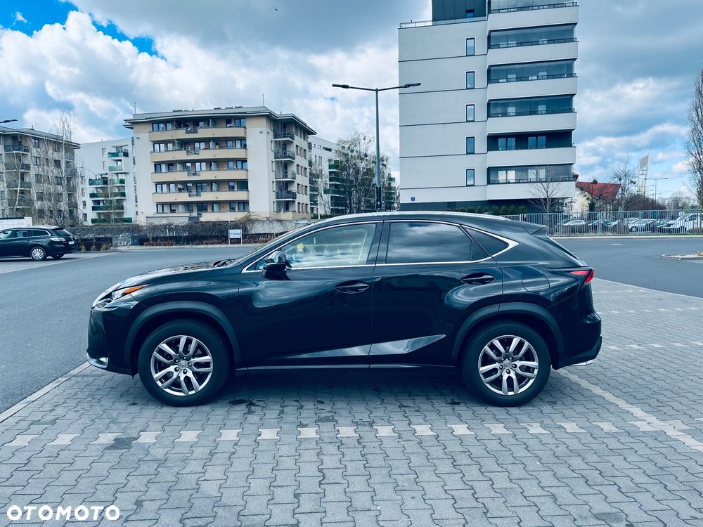 Lexus NX 200t Comfort AWD - 2
