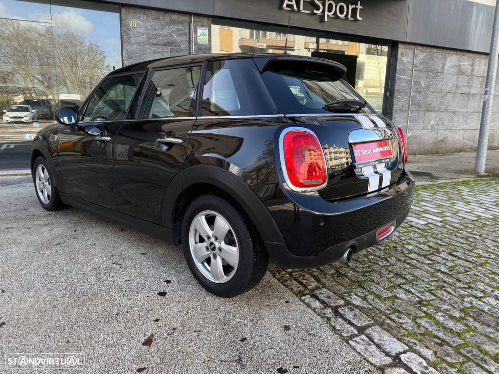 MINI 5 Portas One D - 26