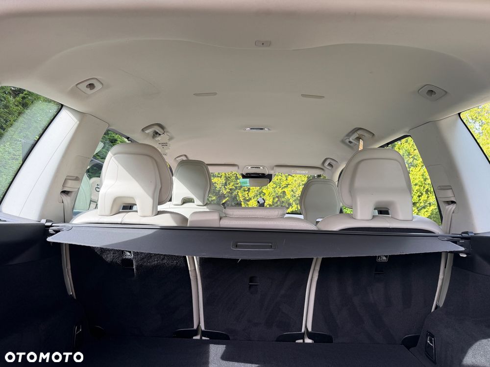 Volvo XC 90 D5 SCR AWD Inscription - 24
